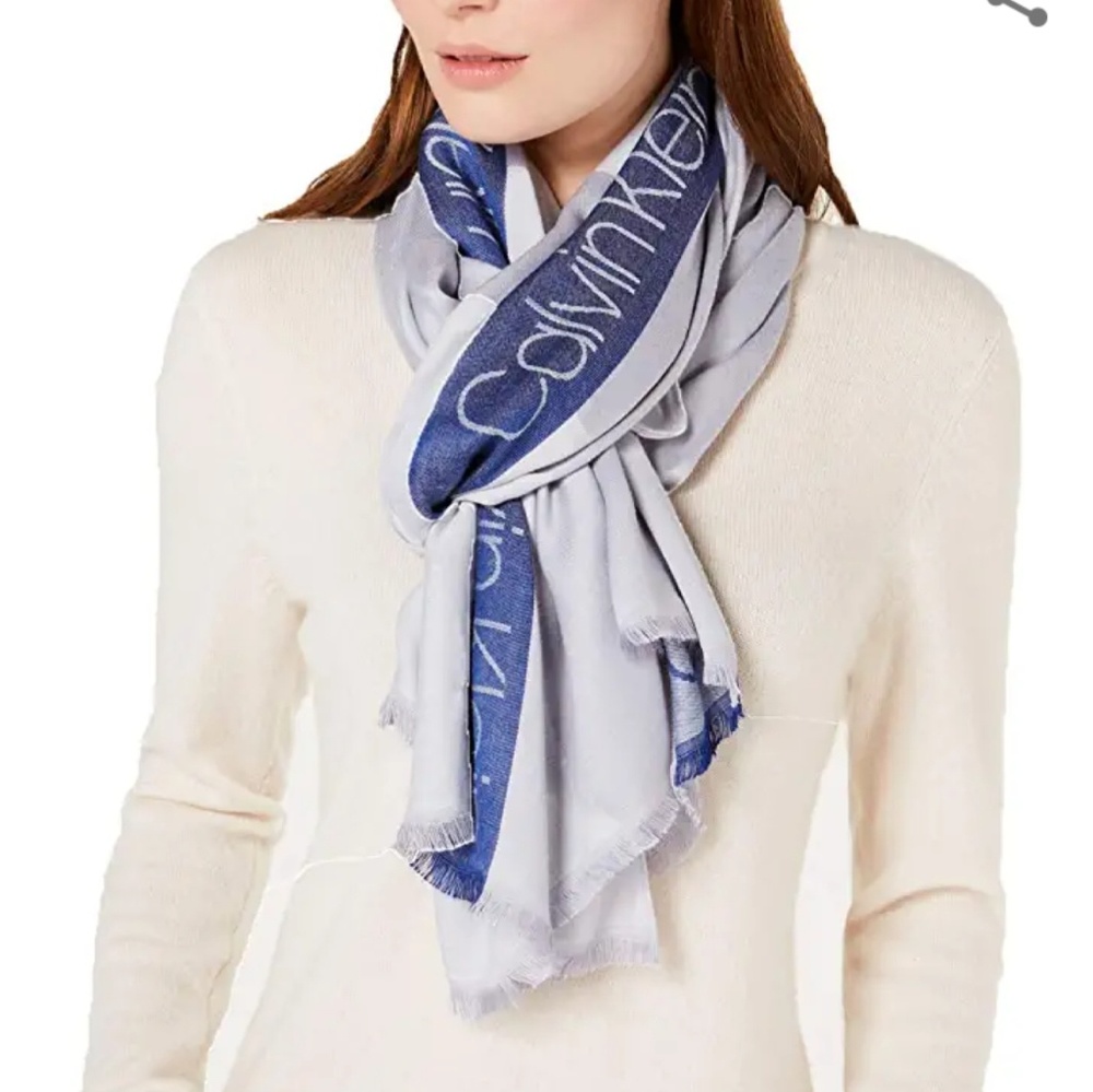 Calvin Klein Colorblock Logo Knit Muffler Scarf